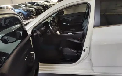 Audi Audi A8 в цвете и кузовом – это идеальный выбор среди китайских автомобилей. Доступная цена и надежность гарантированы.