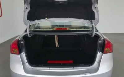 Audi Audi A8 в цвете и кузовом – это идеальный выбор среди китайских автомобилей. Доступная цена и надежность гарантированы.