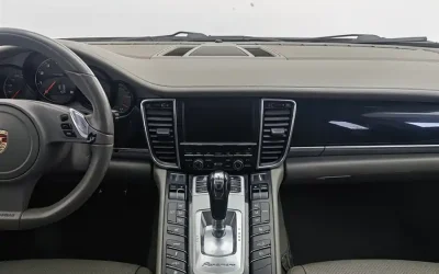 Porsche Porsche Cayenne в цвете и кузовом – это идеальный выбор среди китайских автомобилей. Доступная цена и надежность гарантированы.