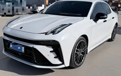 Lynk & Co Lynk & Co 02 в цвете и кузовом – это идеальный выбор среди китайских автомобилей. Доступная цена и надежность гарантированы.