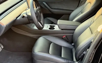 Tesla Tesla Model 3 в цвете и кузовом – это идеальный выбор среди китайских автомобилей. Доступная цена и надежность гарантированы.