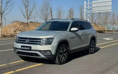 Volkswagen Volkswagen Bora в цвете и кузовом – это идеальный выбор среди китайских автомобилей. Доступная цена и надежность гарантированы.