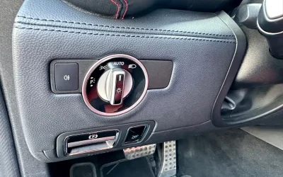 Mercedes-Benz Mercedes-Benz E-Class в цвете и кузовом – это идеальный выбор среди китайских автомобилей. Доступная цена и надежность гарантированы.