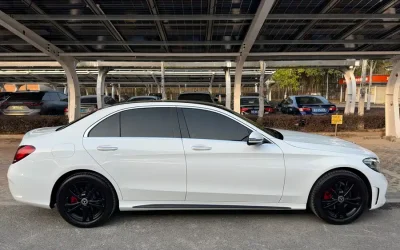 Mercedes-Benz Mercedes-Benz E-Class EV в цвете и кузовом – это идеальный выбор среди китайских автомобилей. Доступная цена и надежность гарантированы.