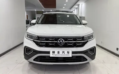 Volkswagen Volkswagen Golf в цвете и кузовом – это идеальный выбор среди китайских автомобилей. Доступная цена и надежность гарантированы.