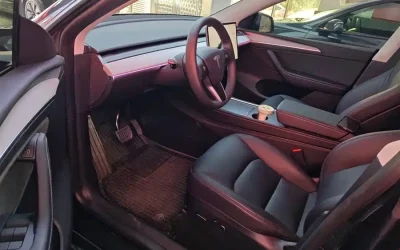 Tesla Tesla Model 3 в цвете и кузовом – это идеальный выбор среди китайских автомобилей. Доступная цена и надежность гарантированы.