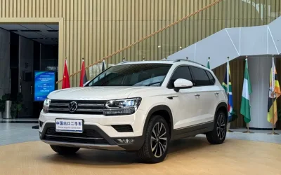 Volkswagen Volkswagen Golf в цвете и кузовом – это идеальный выбор среди китайских автомобилей. Доступная цена и надежность гарантированы.