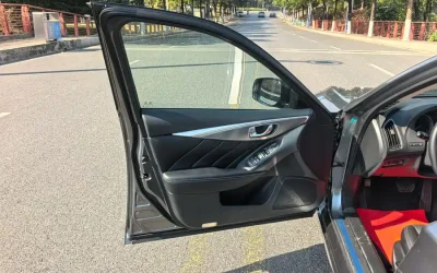Audi Audi A8 в цвете и кузовом – это идеальный выбор среди китайских автомобилей. Доступная цена и надежность гарантированы.