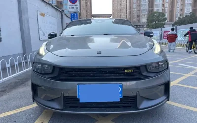 Lynk & Co Lynk & Co 02 в цвете и кузовом – это идеальный выбор среди китайских автомобилей. Доступная цена и надежность гарантированы.