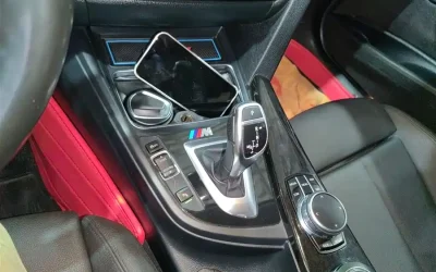 BMW BMW 3 Series в цвете и кузовом – это идеальный выбор среди китайских автомобилей. Доступная цена и надежность гарантированы.