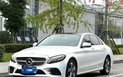Mercedes-Benz Mercedes-Benz E-Class в цвете и кузовом – это идеальный выбор среди китайских автомобилей. Доступная цена и надежность гарантированы.