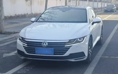 Volkswagen Volkswagen Golf в цвете и кузовом – это идеальный выбор среди китайских автомобилей. Доступная цена и надежность гарантированы.