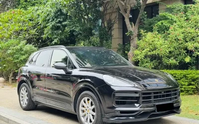 Porsche Porsche Cayenne в цвете и кузовом – это идеальный выбор среди китайских автомобилей. Доступная цена и надежность гарантированы.