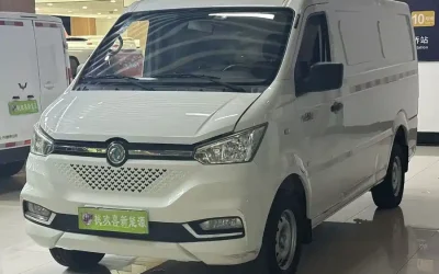 Dongfeng Yufeng Dongfeng Yufeng в цвете Dongfeng Yufeng и кузовом Dongfeng Yufeng – это идеальный выбор среди китайских автомобилей. Доступная цена и надежность гарантированы.