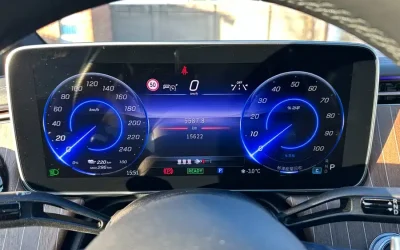 Mercedes-Benz Mercedes-Benz E-Class в цвете и кузовом – это идеальный выбор среди китайских автомобилей. Доступная цена и надежность гарантированы.