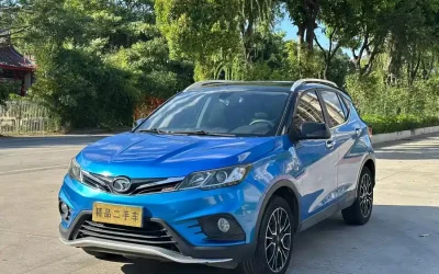 Soueast Motor Soueast Motor в цвете Soueast Motor и кузовом Soueast Motor – это идеальный выбор среди китайских автомобилей. Доступная цена и надежность гарантированы.
