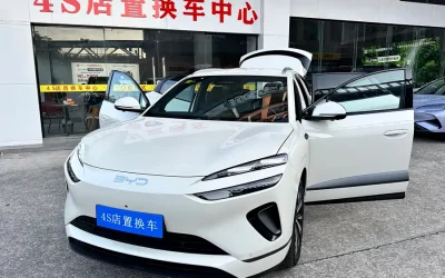 BYD BYD Seal 05 DM-i в цвете и кузовом – это идеальный выбор среди китайских автомобилей. Доступная цена и надежность гарантированы.