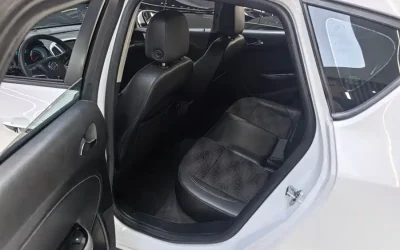 Audi Audi A8 в цвете и кузовом – это идеальный выбор среди китайских автомобилей. Доступная цена и надежность гарантированы.