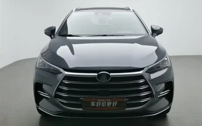 BYD BYD Song L DM-i в цвете и кузовом – это идеальный выбор среди китайских автомобилей. Доступная цена и надежность гарантированы.