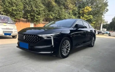 Audi Audi A8 в цвете и кузовом – это идеальный выбор среди китайских автомобилей. Доступная цена и надежность гарантированы.
