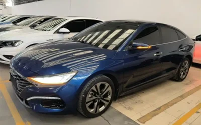 Hyundai Hyundai Elantra в цвете и кузовом – это идеальный выбор среди китайских автомобилей. Доступная цена и надежность гарантированы.