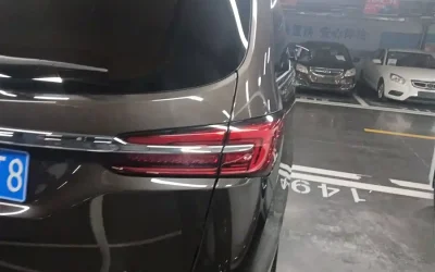 Audi Audi A8 в цвете и кузовом – это идеальный выбор среди китайских автомобилей. Доступная цена и надежность гарантированы.
