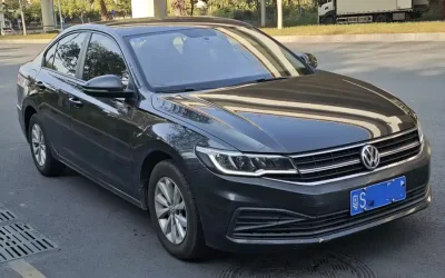 Volkswagen Volkswagen Magotan в цвете и кузовом – это идеальный выбор среди китайских автомобилей. Доступная цена и надежность гарантированы.