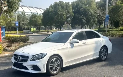 Mercedes-Benz Mercedes-Benz C-Class в цвете и кузовом – это идеальный выбор среди китайских автомобилей. Доступная цена и надежность гарантированы.