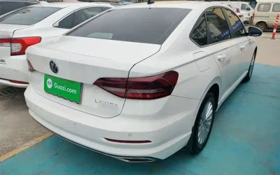 Volkswagen Volkswagen Jetta в цвете и кузовом – это идеальный выбор среди китайских автомобилей. Доступная цена и надежность гарантированы.
