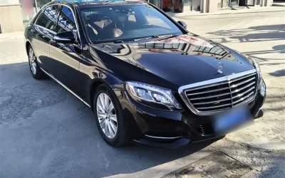 Mercedes-Benz Mercedes-Benz C-Class в цвете и кузовом – это идеальный выбор среди китайских автомобилей. Доступная цена и надежность гарантированы.