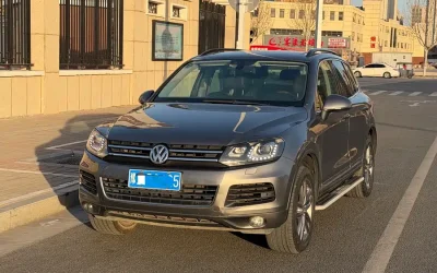 Volkswagen Volkswagen Passat в цвете и кузовом – это идеальный выбор среди китайских автомобилей. Доступная цена и надежность гарантированы.