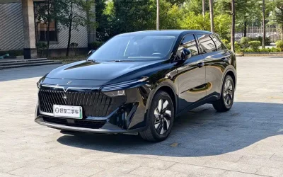 Audi Audi A8 в цвете и кузовом – это идеальный выбор среди китайских автомобилей. Доступная цена и надежность гарантированы.