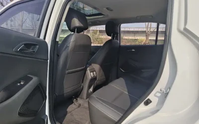 Hyundai Hyundai Elantra в цвете и кузовом – это идеальный выбор среди китайских автомобилей. Доступная цена и надежность гарантированы.