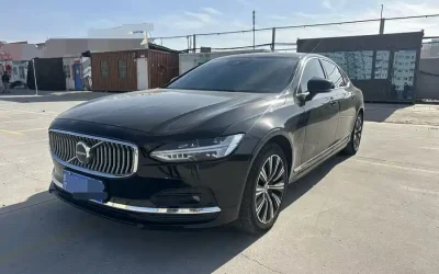 Volvo volvo XC40 recharge в цвете и кузовом – это идеальный выбор среди китайских автомобилей. Доступная цена и надежность гарантированы.