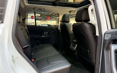 Audi Audi A8 в цвете и кузовом – это идеальный выбор среди китайских автомобилей. Доступная цена и надежность гарантированы.