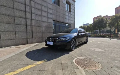 BMW BMW 3 Series в цвете и кузовом – это идеальный выбор среди китайских автомобилей. Доступная цена и надежность гарантированы.