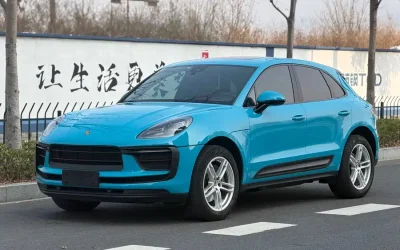 Porsche Porsche Cayenne в цвете и кузовом – это идеальный выбор среди китайских автомобилей. Доступная цена и надежность гарантированы.