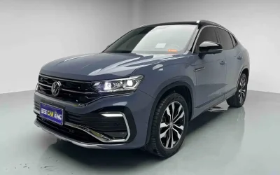 Volkswagen Volkswagen Passat в цвете и кузовом – это идеальный выбор среди китайских автомобилей. Доступная цена и надежность гарантированы.