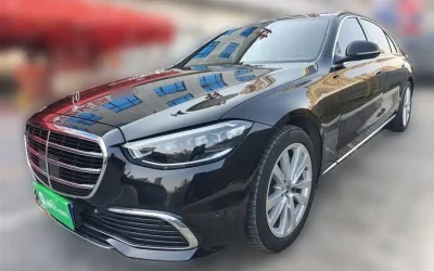 Mercedes-Benz Mercedes-Benz C-Class в цвете и кузовом – это идеальный выбор среди китайских автомобилей. Доступная цена и надежность гарантированы.