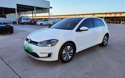 Volkswagen Volkswagen Passat в цвете и кузовом – это идеальный выбор среди китайских автомобилей. Доступная цена и надежность гарантированы.