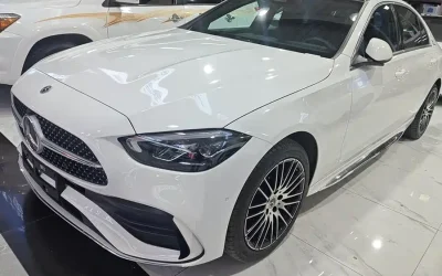 Mercedes-Benz Mercedes-Benz C-Class в цвете и кузовом – это идеальный выбор среди китайских автомобилей. Доступная цена и надежность гарантированы.