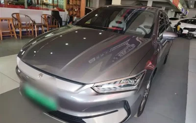 BYD BYD Sealion 05 DM-i в цвете и кузовом – это идеальный выбор среди китайских автомобилей. Доступная цена и надежность гарантированы.