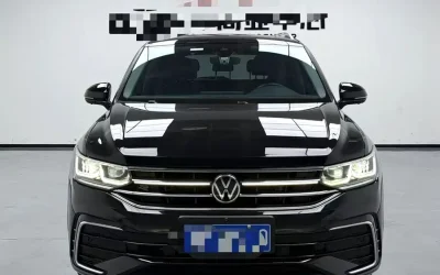 Volkswagen Volkswagen Lavida в цвете и кузовом – это идеальный выбор среди китайских автомобилей. Доступная цена и надежность гарантированы.