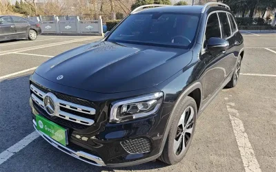 Mercedes-Benz Mercedes-Benz C-Class в цвете и кузовом – это идеальный выбор среди китайских автомобилей. Доступная цена и надежность гарантированы.