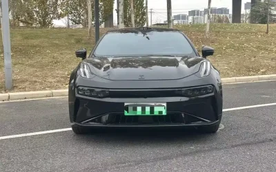 Audi Audi A8 в цвете и кузовом – это идеальный выбор среди китайских автомобилей. Доступная цена и надежность гарантированы.