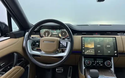 Land Rover Land Rover Range Rover в цвете и кузовом – это идеальный выбор среди китайских автомобилей. Доступная цена и надежность гарантированы.