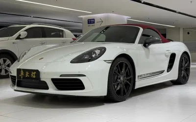 Porsche Porsche Cayenne в цвете и кузовом – это идеальный выбор среди китайских автомобилей. Доступная цена и надежность гарантированы.