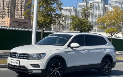 Volkswagen Volkswagen Sagitar в цвете и кузовом – это идеальный выбор среди китайских автомобилей. Доступная цена и надежность гарантированы.