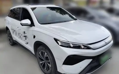 BYD BYD Seal 05 DM-i в цвете и кузовом – это идеальный выбор среди китайских автомобилей. Доступная цена и надежность гарантированы.