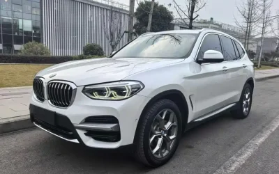 BMW BMW 3 Series в цвете и кузовом – это идеальный выбор среди китайских автомобилей. Доступная цена и надежность гарантированы.